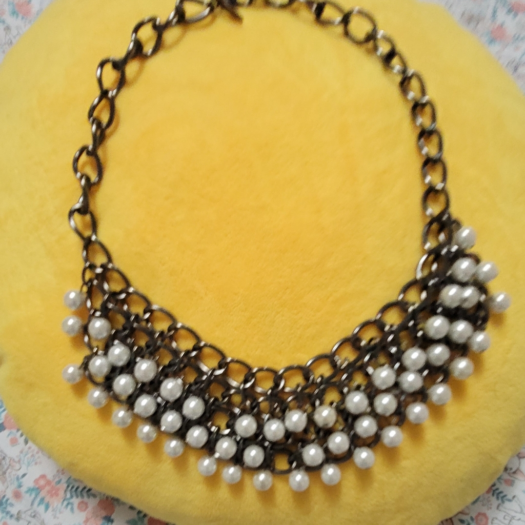 Ny Collection- Pearl Chain Bib Statement Necklace 15$